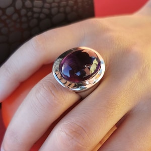 Enchanting elegance: Amethyst sterling silver ring by Peter Erker R02A