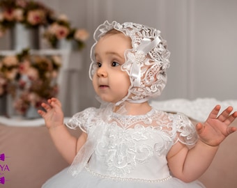Christening bonnet, lace  baptism  bonnet, White baby girl bonnet, Newborn hat