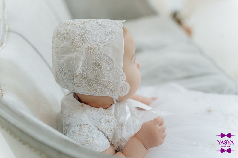 lace baby bonnet baby girl bonnet Baptism bonnet