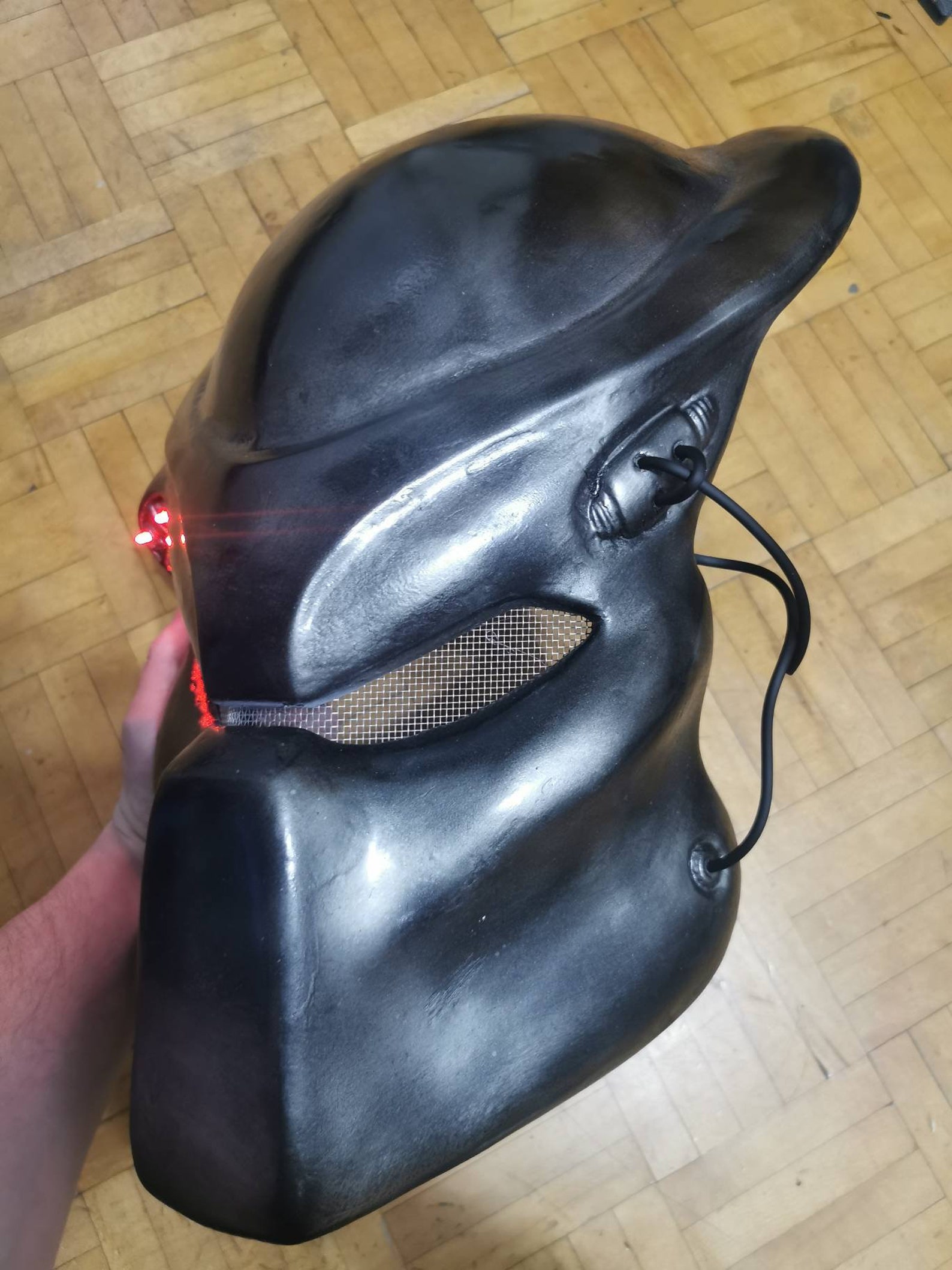 1987 Predator Bio mask 11 Scale Prop replica. Complete with Etsy