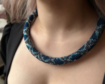 Navy blue snake necklace, Snake skin seed bead crochet choker, Python necklace, Africa animal jewelry, Snake blue bead crochet necklace