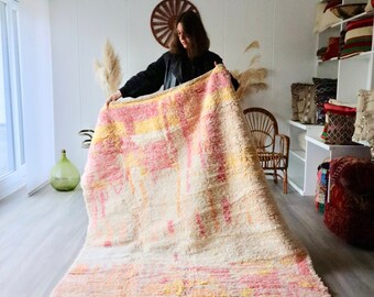 Pink and Yellow Beni Ouarain Rug (153), Colorful Wool Handmade Moroccan Rug, Berber rug