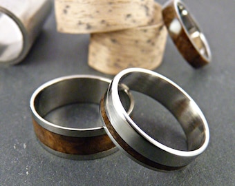 CANOPY - Ring in titanium or stainless steel and walnut magnifying glass for men and women