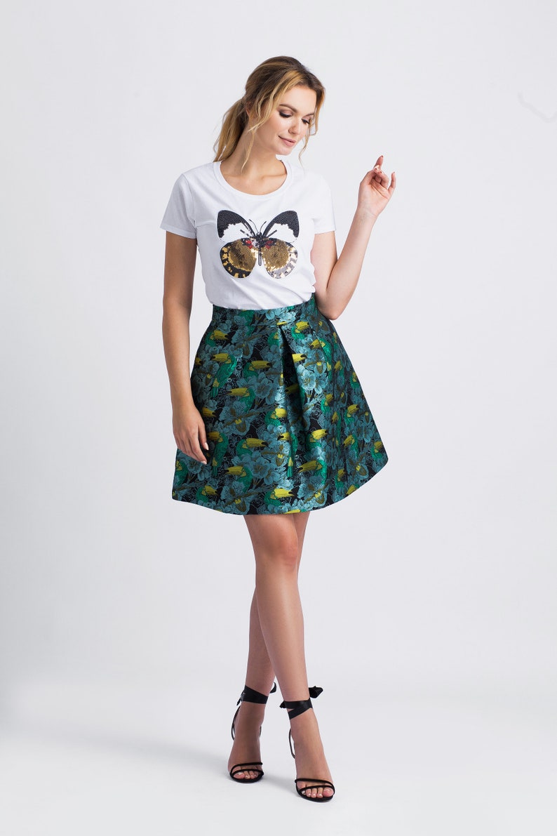 Toucan printed skirt, mini flared skirt, jacquard mini skirt, bird skirt, double fold skirt, animal printed skirt, christmas mini skirt zdjęcie 4