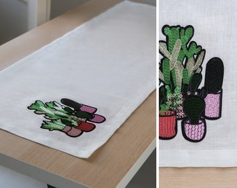 Cacti runner, cacti tablecloth, linen green runner, linen green tablecloth, natural white runner, plant printed runner