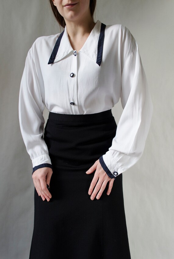 90s vintage sailor white blouse | nautical blouse, white navy blue trim blouse, romantic white long sleeve statement shirt | S - M
