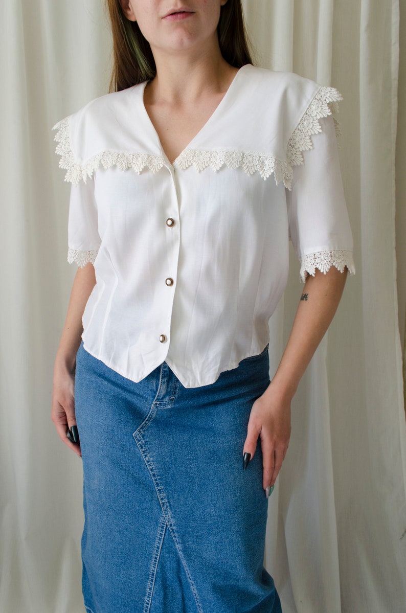 vintage white lace blouse Sailor collar blouse, lace trim collar blouse, romantic cottagecore blouse, fairycore blouse XS M image 2