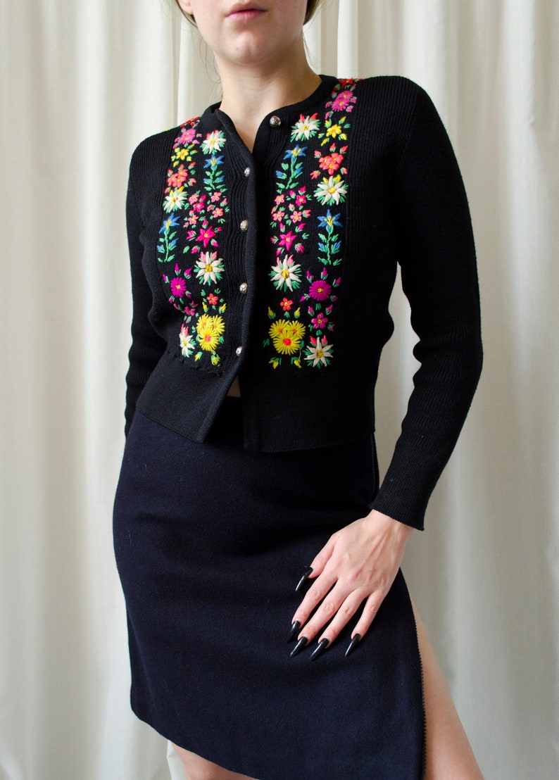 80s handknit embroidered cardigan vintage black floral cardigan, tyrol cardigan, austrian wool cardigan, trachten folk sweater XS S image 3