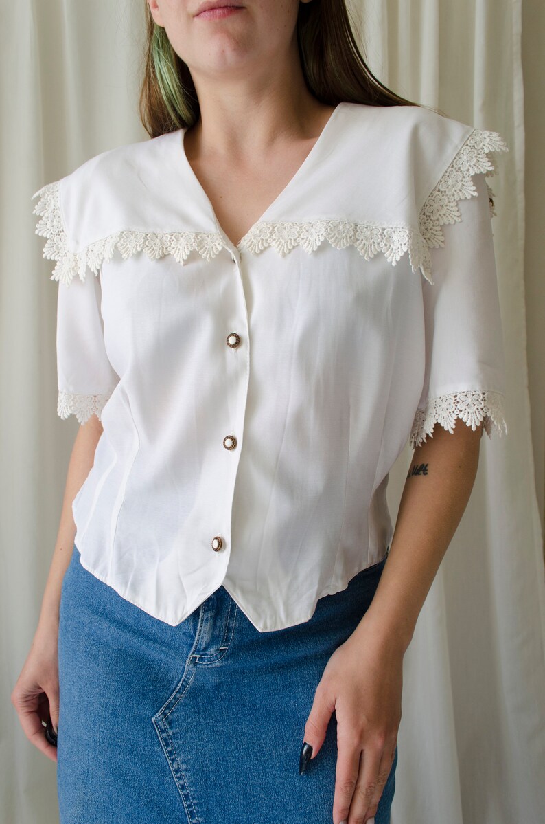 vintage white lace blouse Sailor collar blouse, lace trim collar blouse, romantic cottagecore blouse, fairycore blouse XS M image 3