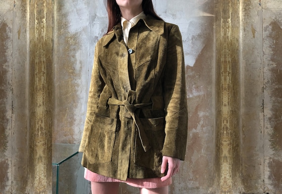 vintage suede green coat | Scandinavian Minimalist