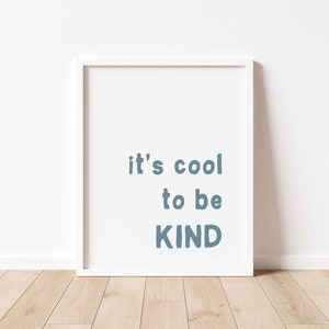 Impresión moderna COOL to BE KIND A4 - Arte de pared para dormitorio infantil, dormitorio infantil, decoración de sala de juegos, habitación infantil, dormitorio de niños, impresión gris,