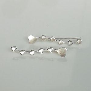 Silver ear climber | Hearts ear creeper | 925 silver climber | Bohemian jewelry | Minimalistic ear jewelry | Ear climber | E223