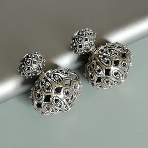 Double sided sterling silver ball studs | Statement earrings | Filigree earrings  | Ball cartilage studs | Silver jewelry | Bohemian | E911