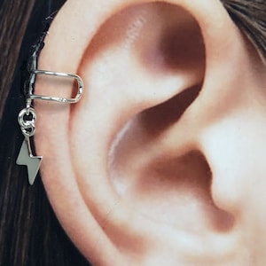 Sterling silver lightning bolt cartilage ear cuff | Celestial charm cuff | Open ended ear cuff | Bohemian Cuff | Unisex jewelry |  E873