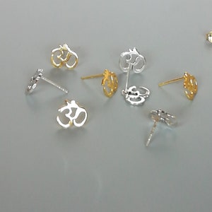Set of gold and silver OM earrings | Sterling silver spiritual ear studs | Earrings set | Religious ear studs set | E430gs