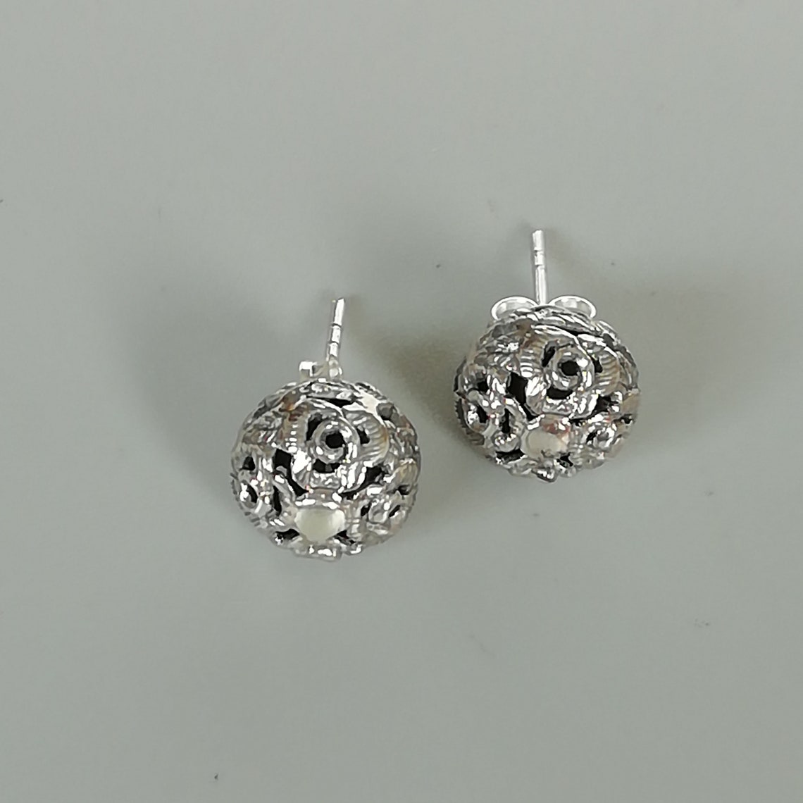 SLD141 - Silver Studs main image 0