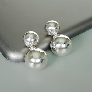 Double sided sterling silver ball studs | Stunning silver ear studs | Ball cartilage studs | Silver jewelry | Bohemian earrings | E1168