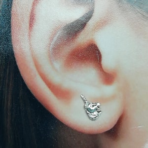 Tiny unicorn earring | Sterling silver ear studs | Silver unicorn studs | Boho ear studs | Fantasy studs | Tragus studs | E727