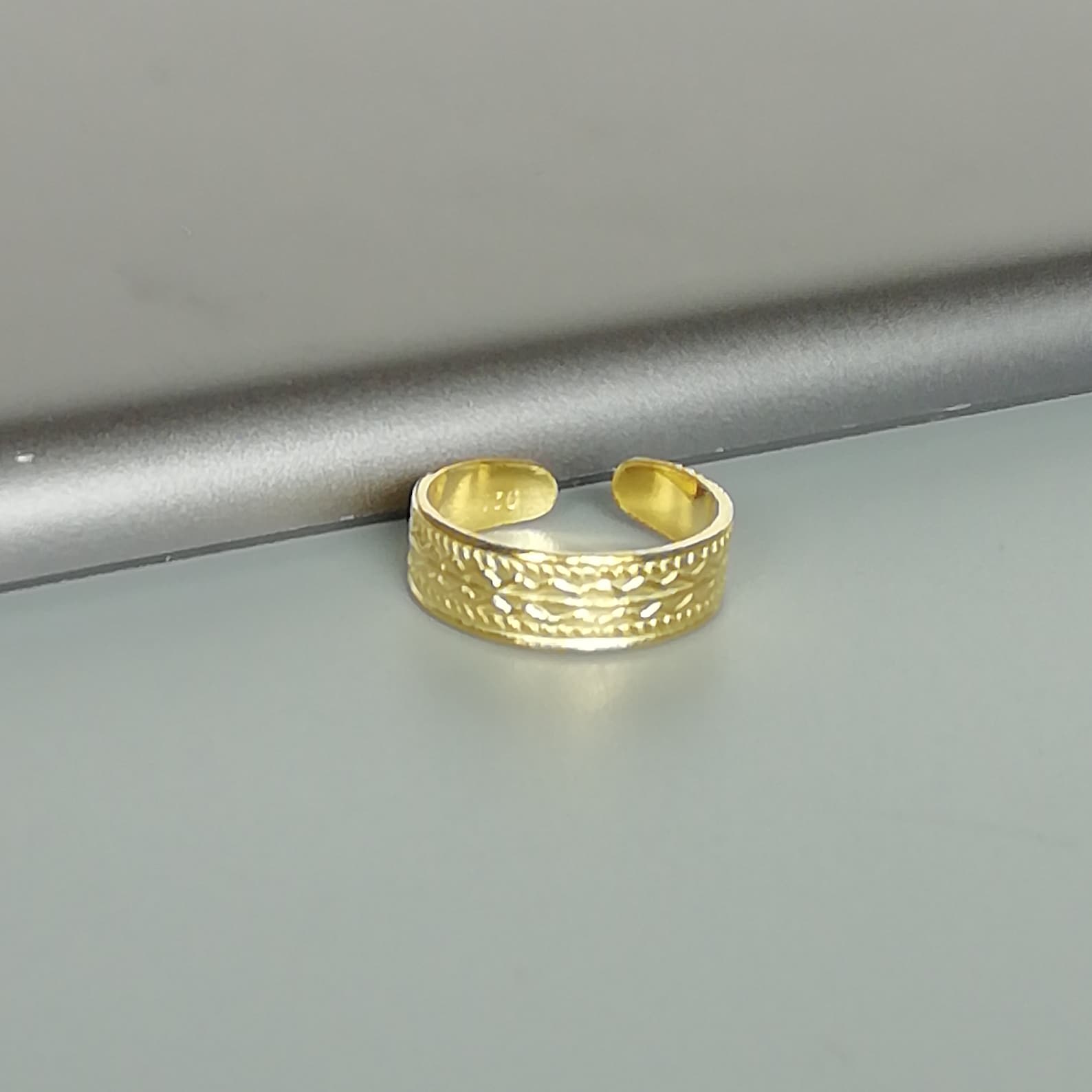 Indian gold toe ring Sterling silver toe ring Feet ring Etsy