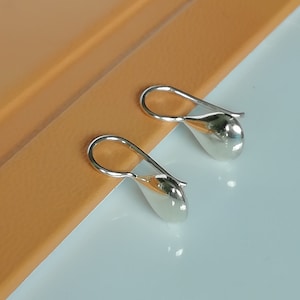 Silver drop earring | Simple silver earrings | Tear drop earrings | Silver Accessories | Gifts for her |Casual Earrings |  E171