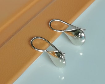 Silver drop earring | Simple silver earrings | Tear drop earrings | Silver Accessories | Gifts for her |Casual Earrings |  ESIS