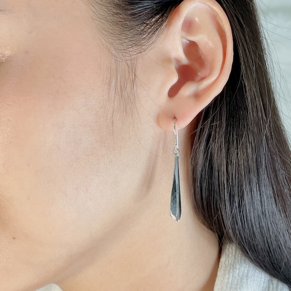 Orecchini Pendenti A Barra In Argento 925 Placcato Rodio: Stile Europeo Con Chiusura Francese, Lunghi 32 Mm, Eleganti E Antiappannamento - 2