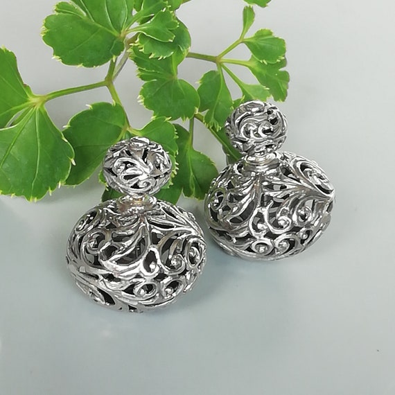 Filligree dome studs Filligree dome studs