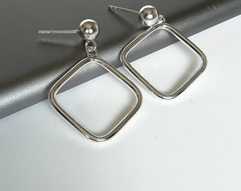 Silver square earrings | Square ear danglers | Minimalist jewelry | Ear accessories | Geometric earrings | Silver earrings | ENAS