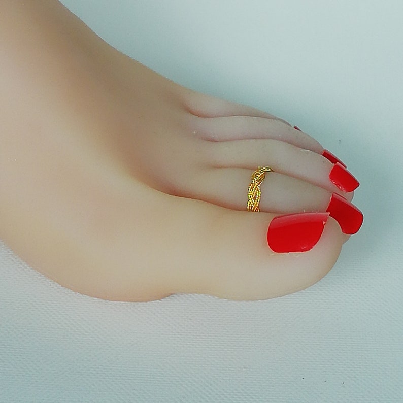 Braided toe ring Gold plated toe ring Free size toe band Etsy
