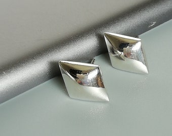 Silver rhombus studs | Silver ear Studs | Puffed rhombus studs | Silver jewelry | Silver accessories | Silver ear studs | ENAI