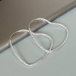 Sterling Silber endlos Herz Creolen | Leichte Creolen | Funkelnde Creolen | Herz Ohrringe | Boho Schmuck | Geschenk für Liebste | E1059