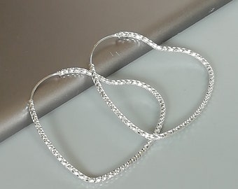 Sterling silver endless heart hoops | Lightweight hoops | Sparkly hoops | Heart earrings | Bohemian jewelry | Gift for sweethearts | ESTBL