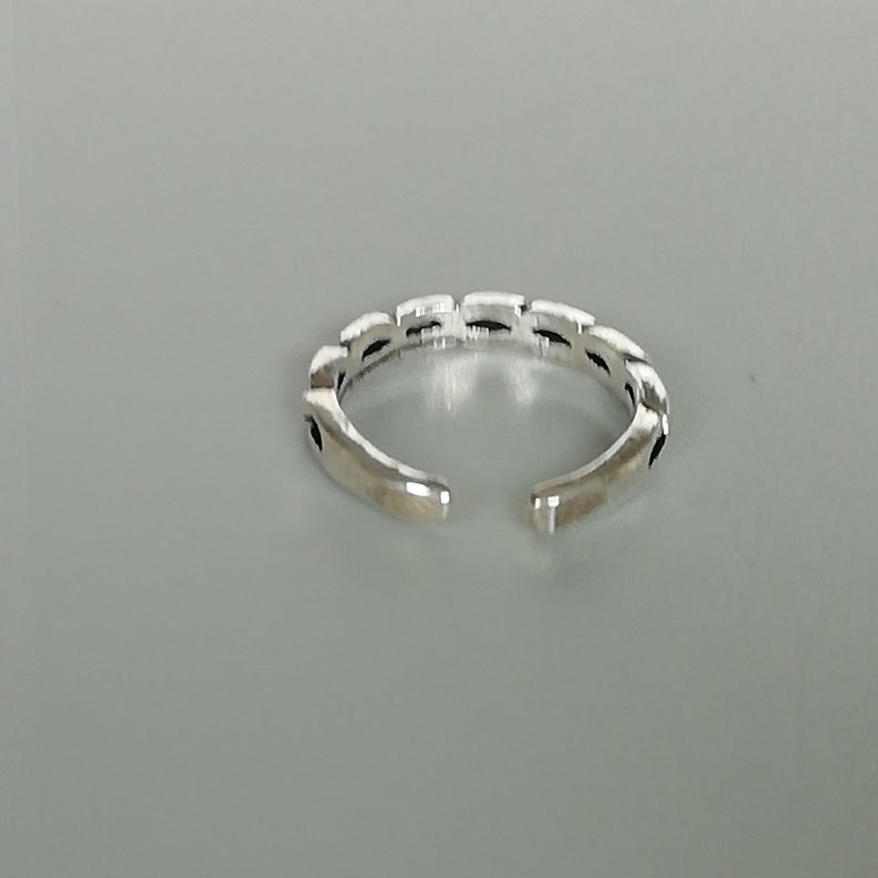 Twisted silver toe ring Toe band TCC Sterling silver toe band Minimalist toe ring Bohemian jewelry Body jewelry