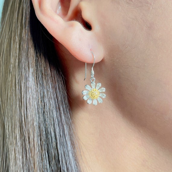 Etsy daisy earrings best sale
