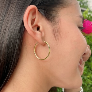 Big hoop earrings | 30mm gold dipped hoops | Endless ear hoops | Silver jewelry | Minimalist jewelry | Cartilage hoops | E379