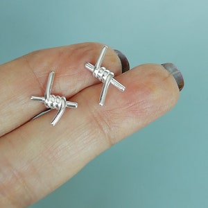 Sterling silver barbed wire studs | Funky and hippie earrings | Fun earrings | Bohemian jewelry | Ear studs | E1065