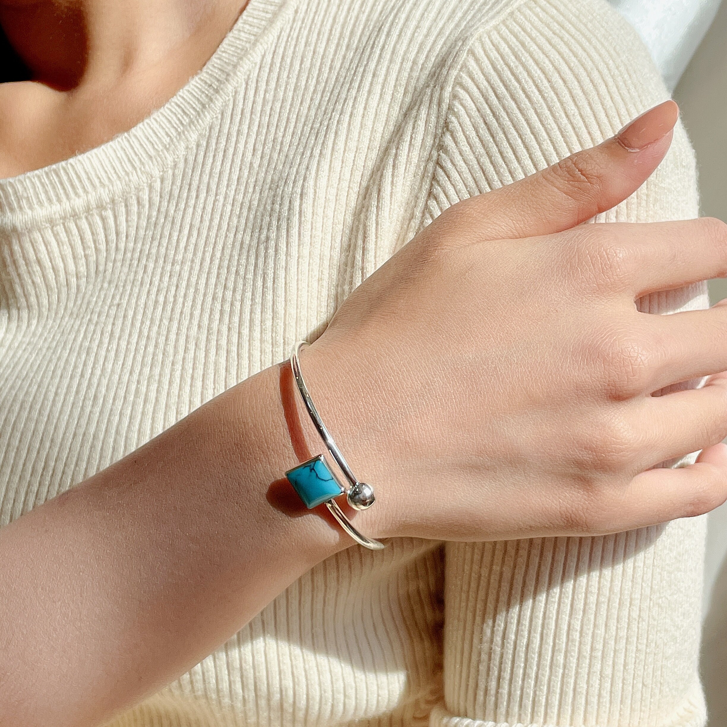 Solid hotsell turquoise bangle