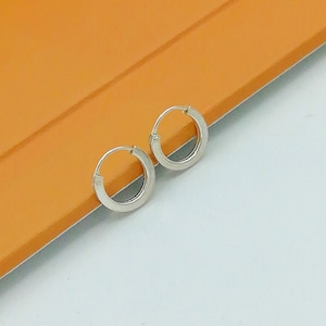 10mm Huggie hoops | Silver hoop earrings | Small hoops | Girls hoops |  Silver jewelry | Minimalist hoops | Silver ear hoops | E23s