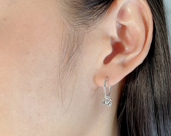 Sterling silver crab charm hoops | Small hoop earrings with charm | 12mm ear hoops | Ocean lovers gift | Silver ear hoops | E426