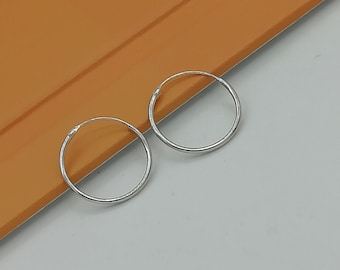 18mm silver hoops | Silver hoop earrings | Silver jewelry | Minimalist hoops | Everyday ear hoops | Silver ear hoops | ENT