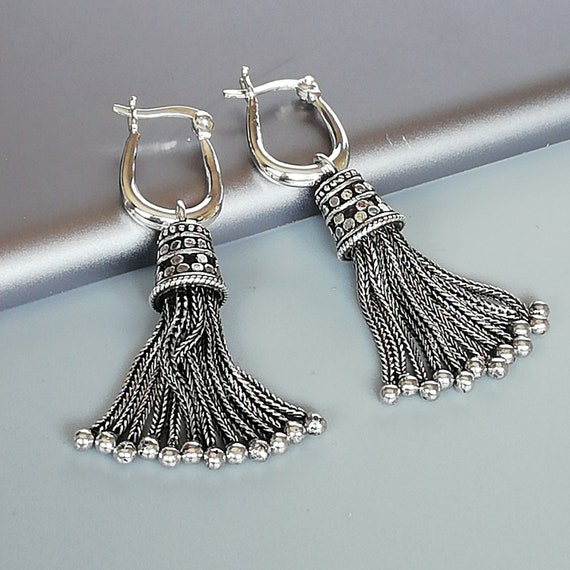 Sterling silver tassel earring Sterling silver tassel earring