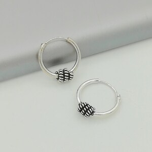 Silber Bali Creolen | 12 mm Silber Creolen | Gedrehte Drahtreifen | Ethnische Reifen | Ohrlöcher | Minimalistische Creolen | Silberohrringe | Ohr