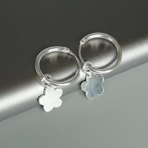 Flower charm hoops | Sterling silver charm hoop earrings | 12mm ear hoops | Silver hoops | Boho jewelry | Detachable charm | E516