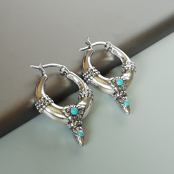 Ethnic and turquoise tibetan silver hoops | Tribal stone hoops | Bohemian jewelry | Ethnic earrings | Silver earrings | EACI