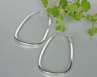 Grands cerceaux ovales en argent sterling | Cerceaux longs et audacieux | Bijoux minimalistes | Boucles d'oreilles créoles | Bijoux en argent | Cerceaux d’oreilles cadeaux | E1131