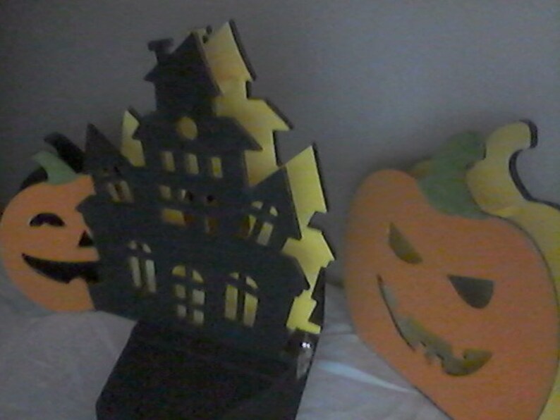 Secret Mystery House Orange Pumpkin Patch Coffin Box Four Wooden Figurine Stands.