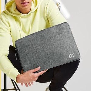 Aangepaste laptoptas voor 15,6 inch laptops met gepersonaliseerde initialen, MacBook Pro laptoptas voor hem/voor haar met monogram