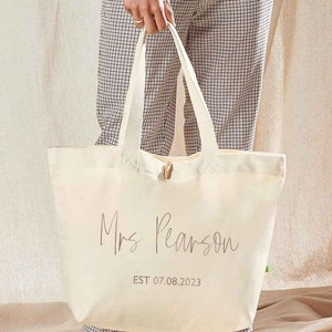 Personalised Bride Bag, Engagement gifts, Bride Tote Bags, Wedding Gift, Bridal Shower Gift, Gift For Bride, Bridal Gift, Honeymoon Gifts