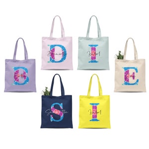 Retro Tie Dye estilo inicial letra del alfabeto personalizado nombre personalizado reutilizable bolso de mano regalo de reciclaje para su hermana mamá novia regalo de cumpleaños