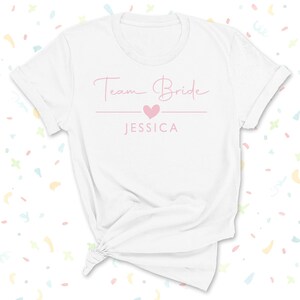 Camiseta personalizada para despedida de soltera: equipo de novias rosa, camisetas personalizadas para despedida de soltera, dama de honor, despedida de soltera, tribu de novias imagen 7